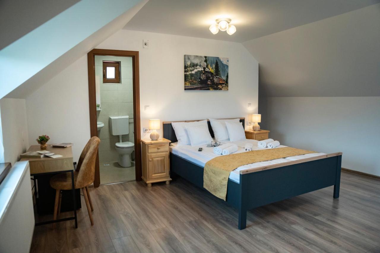 Magda Garden Hotel Cîrţişoara Bagian luar foto